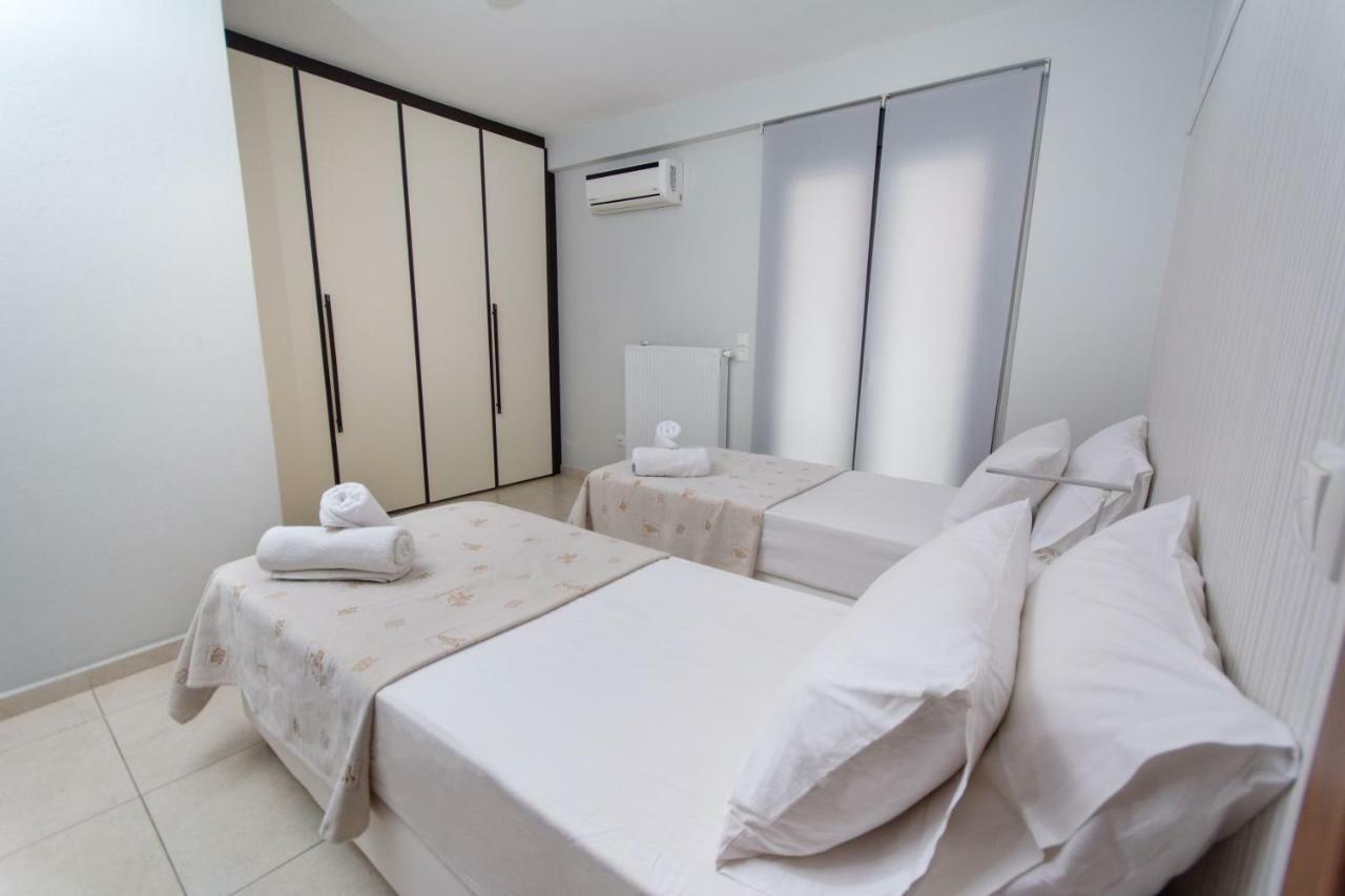 Spacious Fully Equipped 3Bd 2Bath Apt In The Heart Of City With Balconies Ac And Fast Wifi #2 Heraklion  Exterior photo